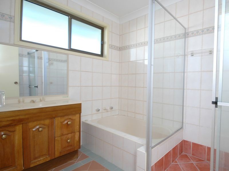 12 Leura Place, Port Macquarie NSW 2444