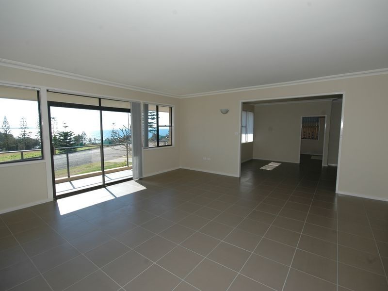 14 Burrawan Street, Port Macquarie NSW 2444