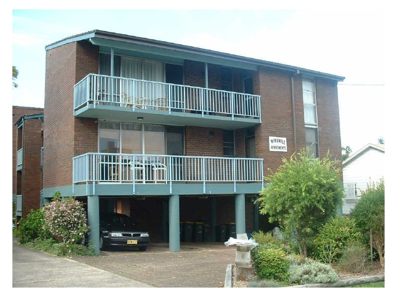 2/8 Windmill Street, Port Macquarie NSW 2444