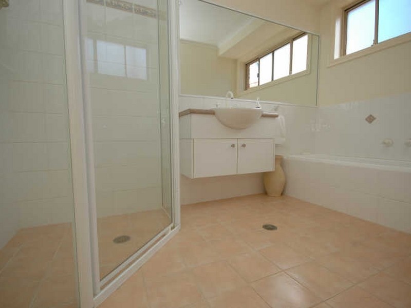 1b/190 Pacific Drive, Port Macquarie NSW 2444