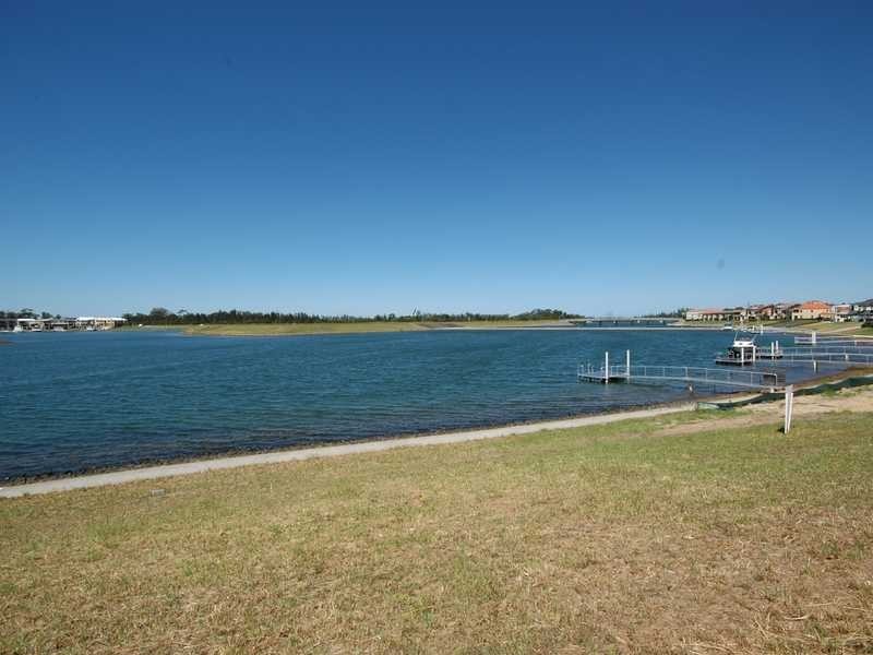 8 The Peninsula, Port Macquarie NSW 2444