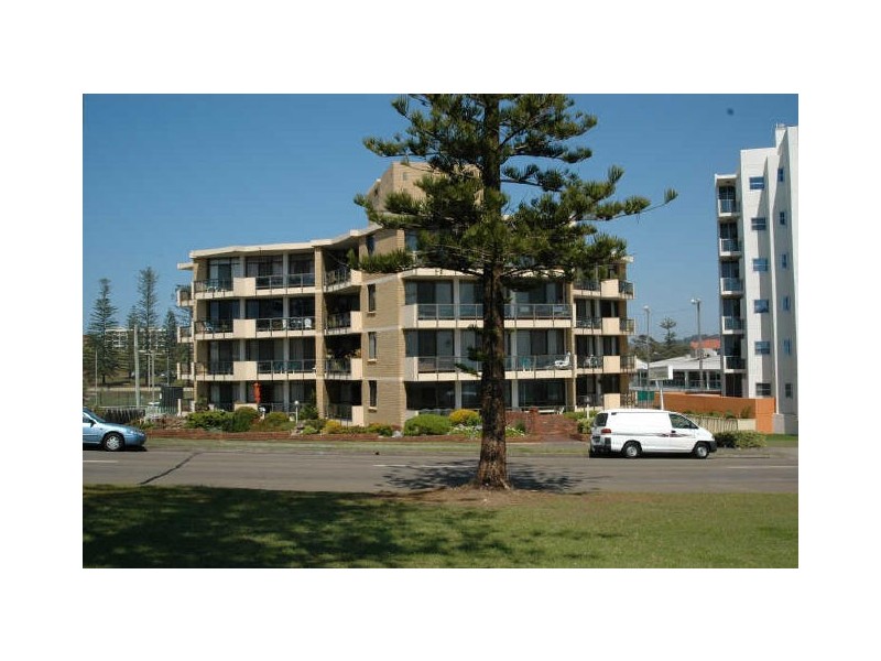 2/10 William Street, Port Macquarie NSW 2444