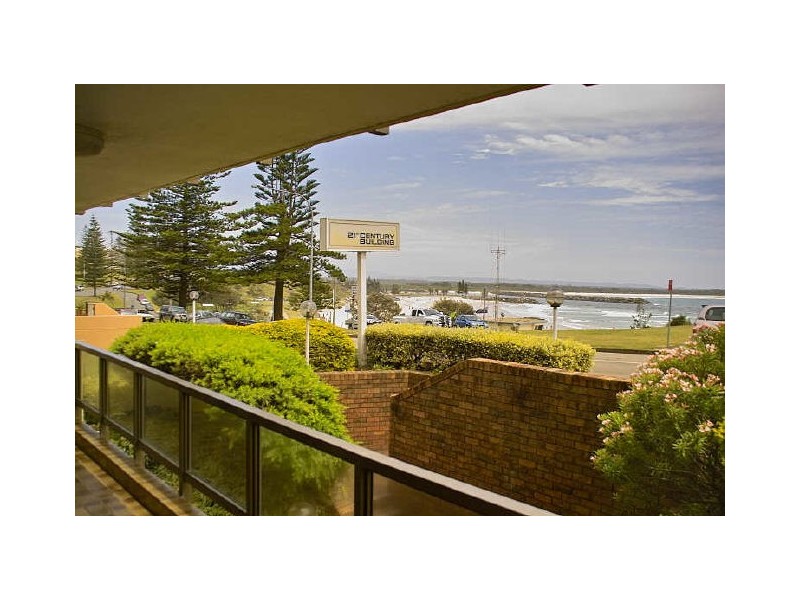 2/10 William Street, Port Macquarie NSW 2444
