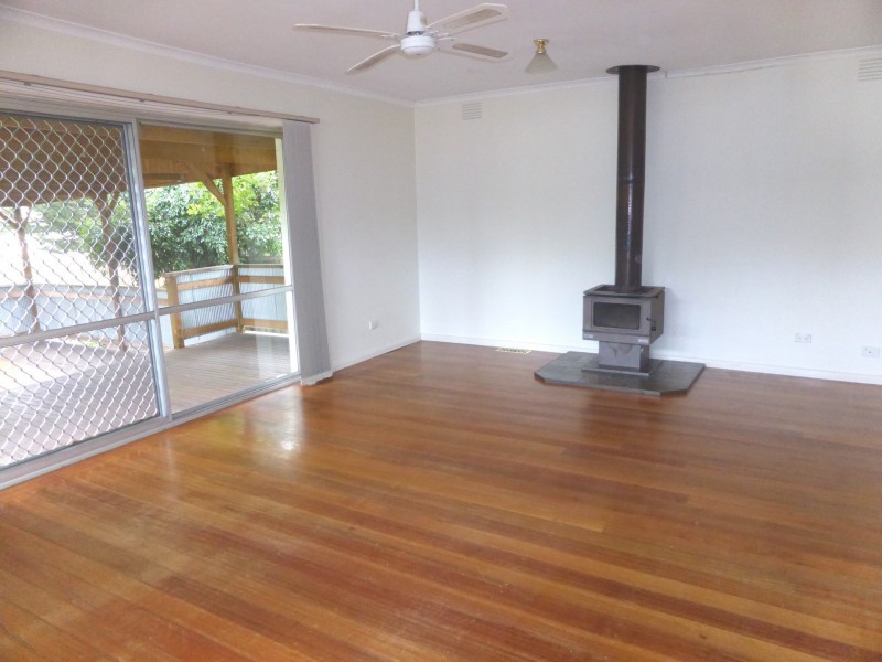 15 Beatrice Street, Kilsyth VIC 3137