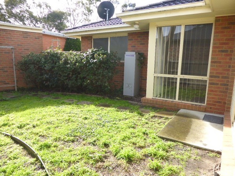 Unit 2/44 Geoffrey Drive, Kilsyth VIC 3137