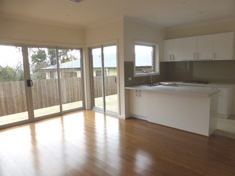 6 Phillip Close, Lilydale VIC 3140