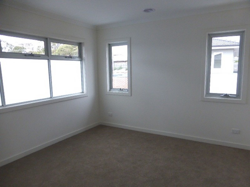 6 Phillip Close, Lilydale VIC 3140