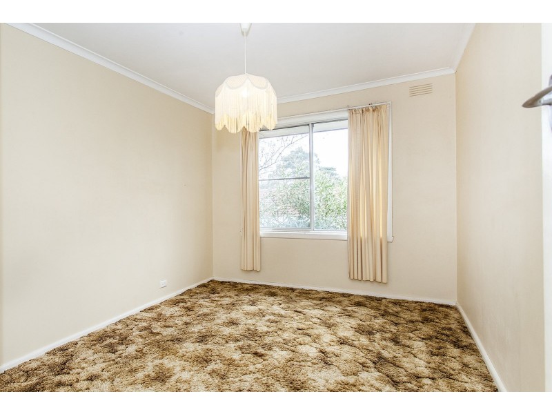 27 Ervin Road, Kilsyth VIC 3137