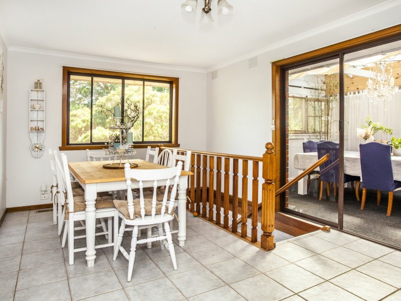 6 Brenda Court, Croydon VIC 3136