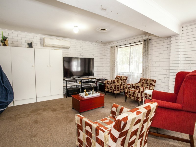 6 Brenda Court, Croydon VIC 3136