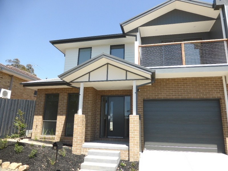 10 William Dabb Terrace, Croydon VIC 3136