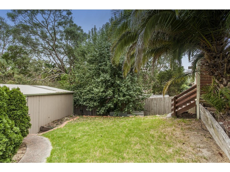 6 Woodridge Close, Montrose VIC 3765