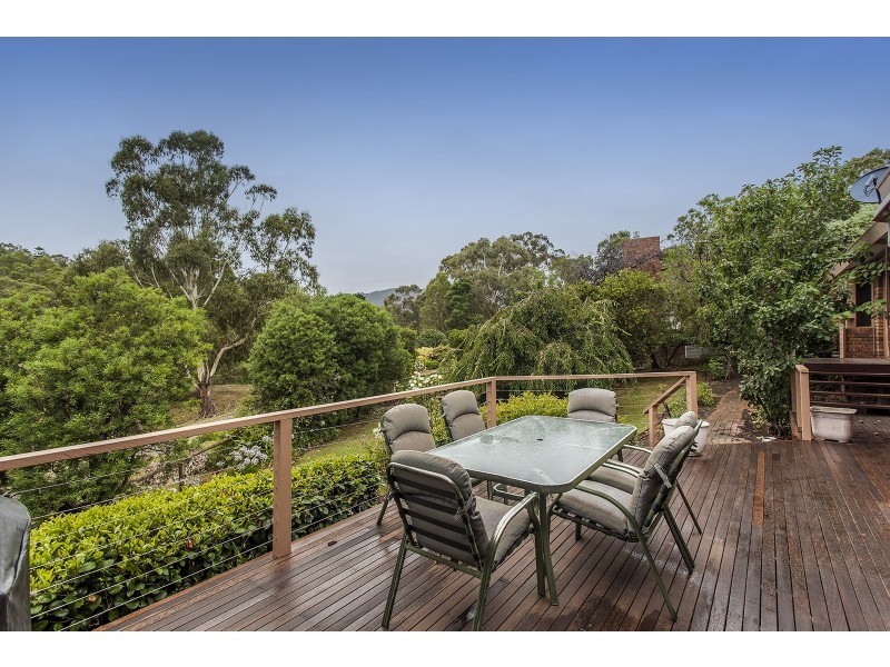 5 Delmont Court, Mooroolbark VIC 3138
