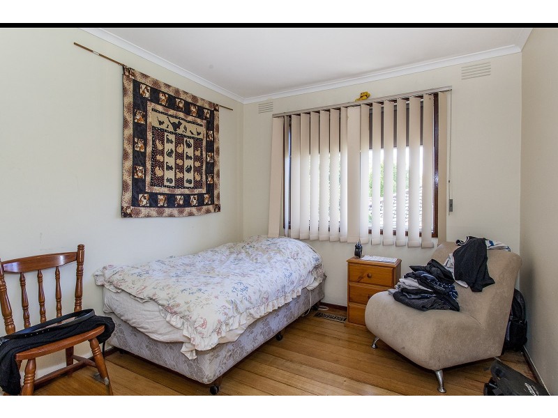 1/10 Winifred Road, Mooroolbark VIC 3138