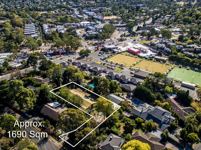 11 Marion Avenue, Mooroolbark VIC 3138