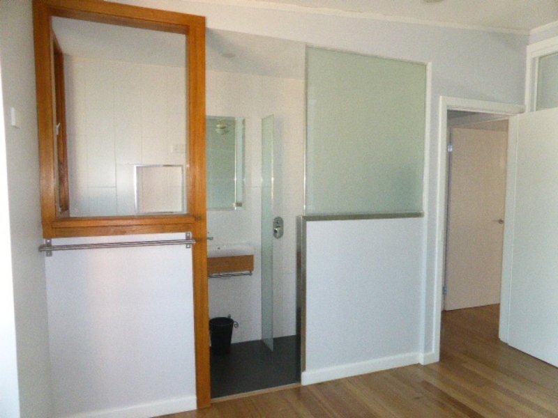 21 Woodville Road, Mooroolbark VIC 3138