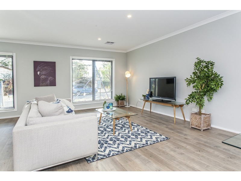 Unit 1/65 Diane Crescent, Croydon VIC 3136