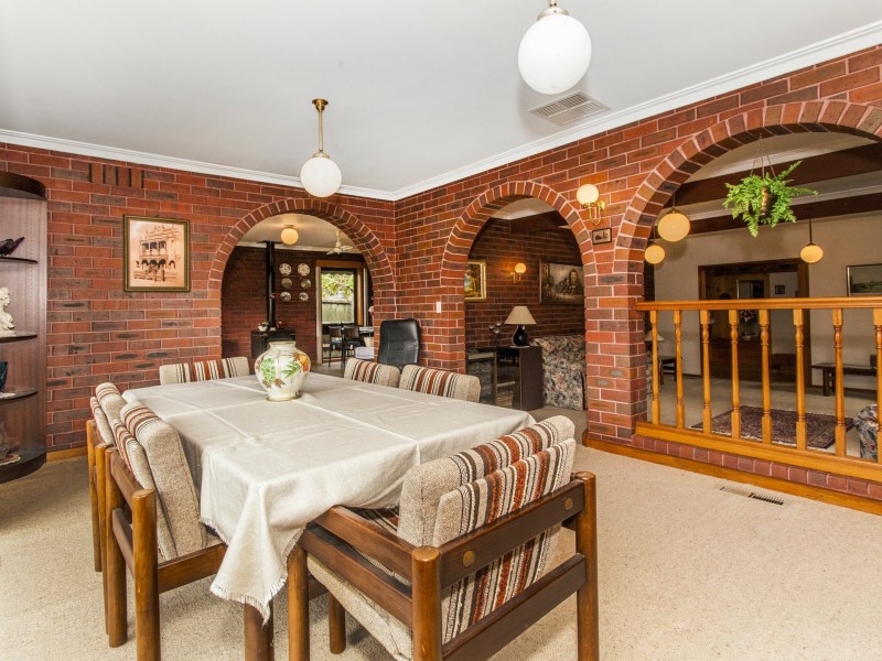 19 Chirnside Drive, Chirnside Park VIC 3116