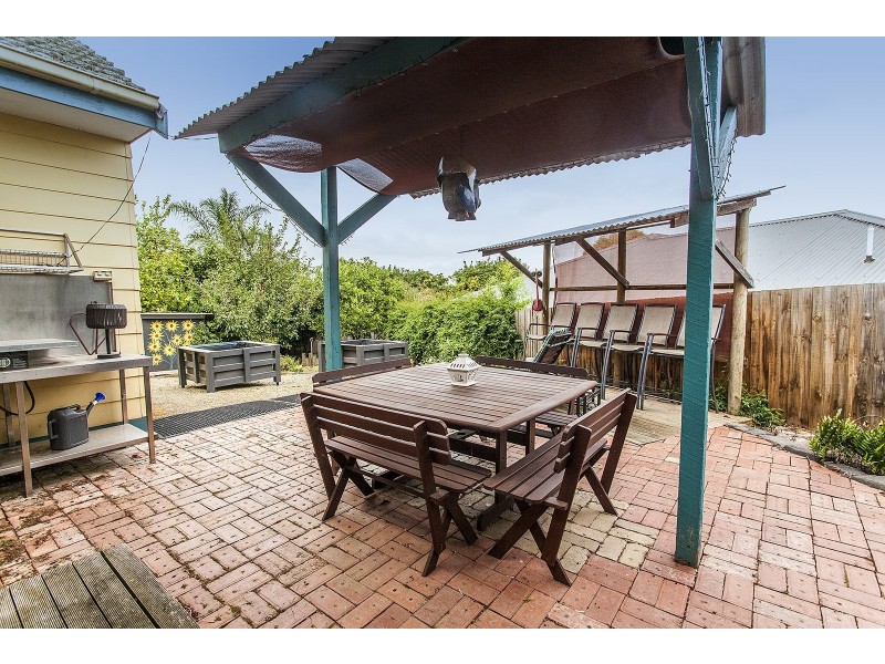 13 Krowera Street, Mooroolbark VIC 3138