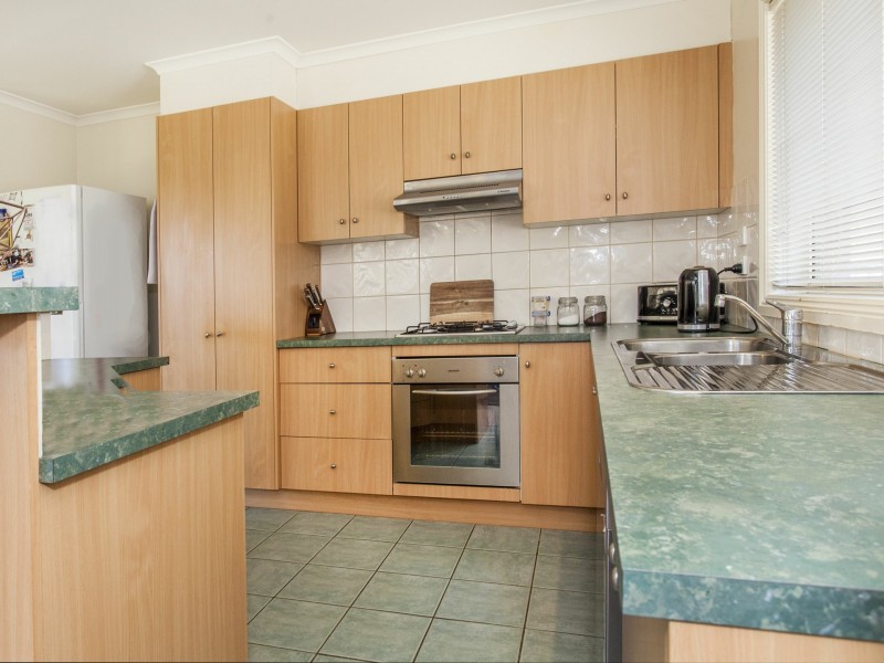 3/44 Geoffrey Drive, Kilsyth VIC 3137