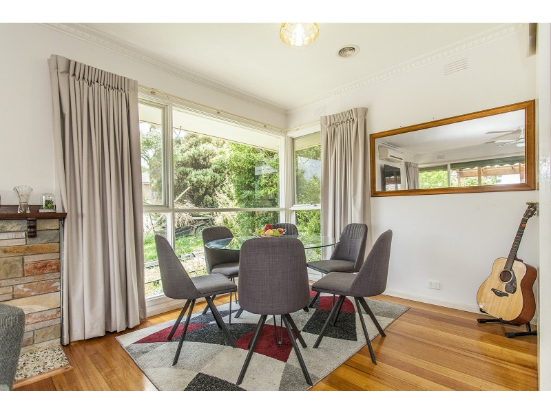 8 Old Kent Road, Mooroolbark VIC 3138