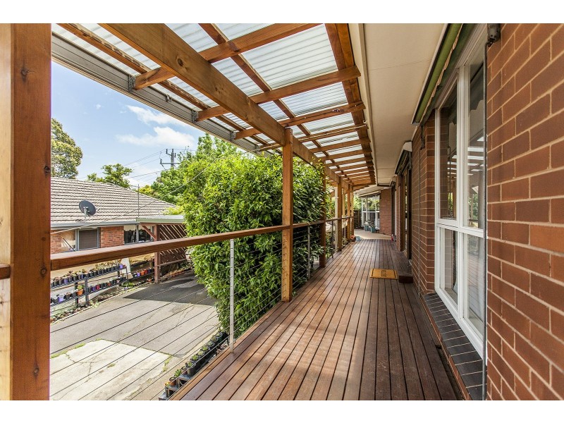 8 Old Kent Road, Mooroolbark VIC 3138