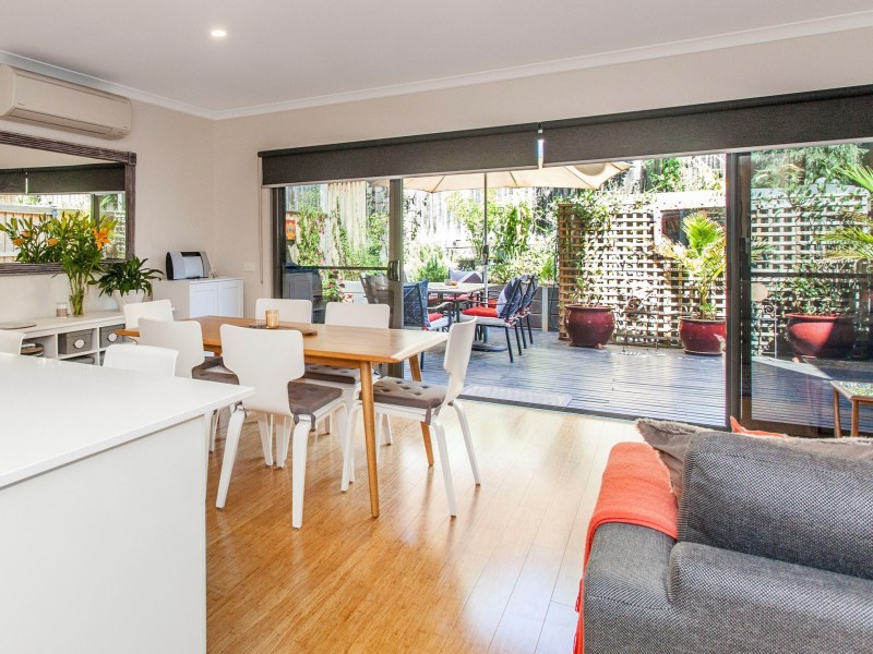 8 Yellow Gum Crescent, Mooroolbark VIC 3138