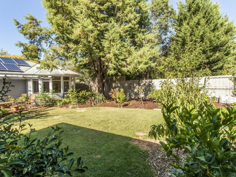 108 Mount View Parade, Croydon VIC 3136
