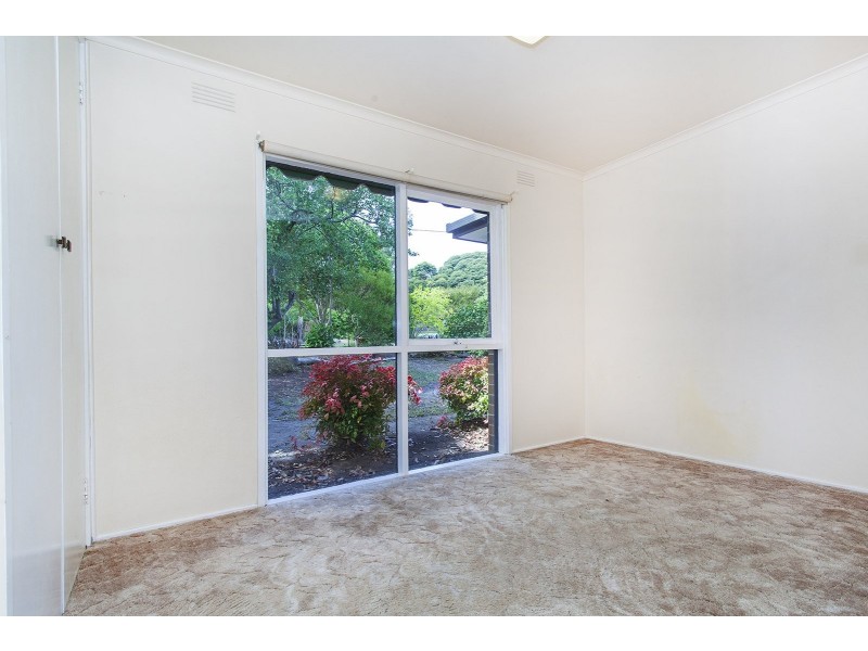 1 Narool Court, Croydon VIC 3136