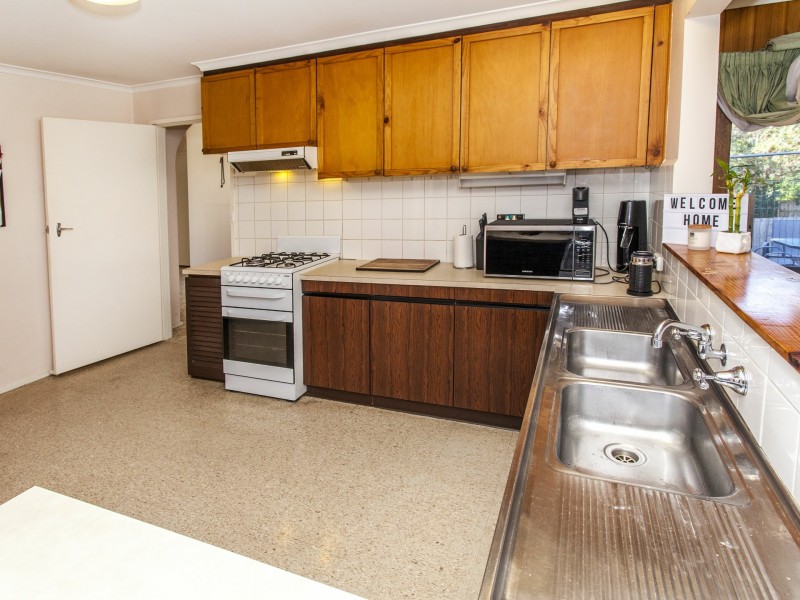 1/122 Manchester Road, Mooroolbark VIC 3138