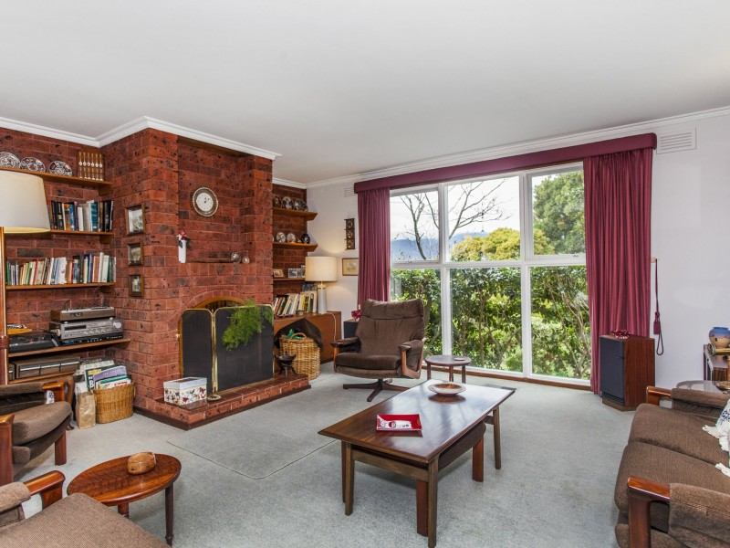 7 Moomba Court, Croydon VIC 3136