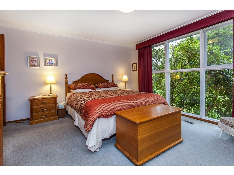 7 Moomba Court, Croydon VIC 3136