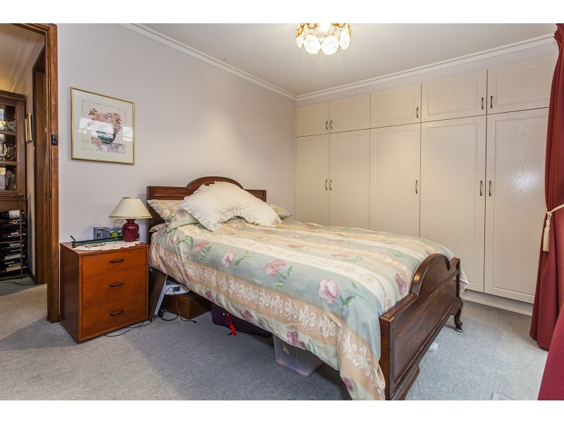 7 Moomba Court, Croydon VIC 3136