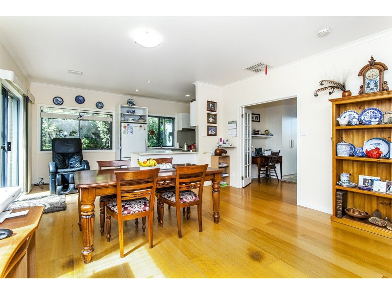 13 Buvelot Court, Chirnside Park VIC 3116