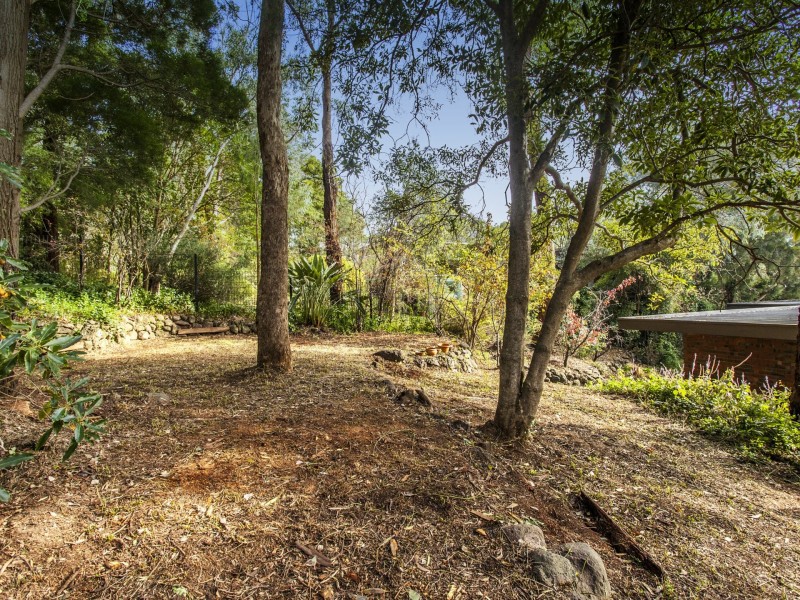 15 Summit Crescent, Ringwood North VIC 3134