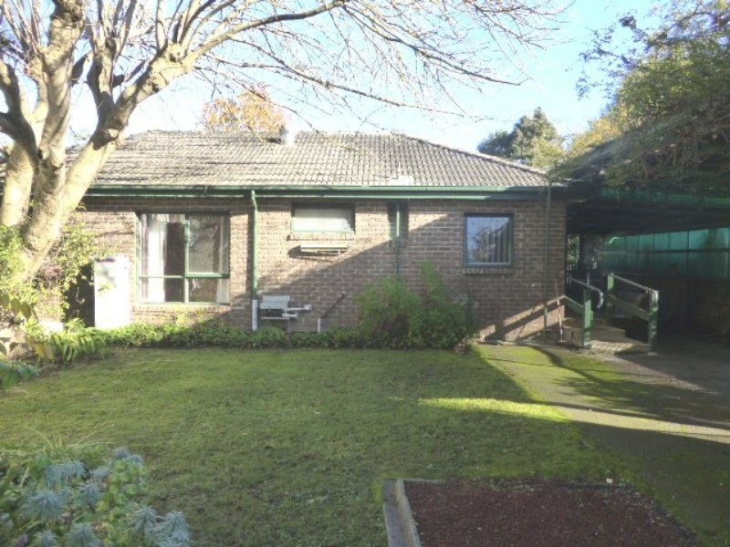 7 Morelle Court, Mooroolbark VIC 3138