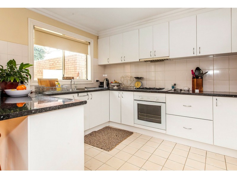 Unit 2/147 Lincoln Road, Croydon VIC 3136