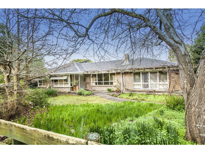 106 Cambridge Road, Kilsyth VIC 3137