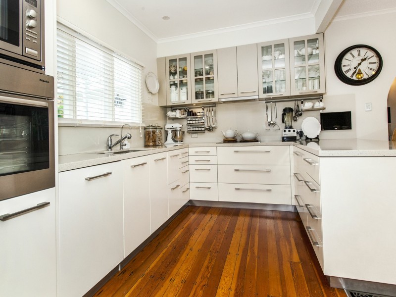 27 Cambridge Road, Mooroolbark VIC 3138