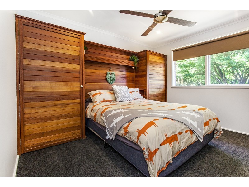 2 Harvest Drive, Chirnside Park VIC 3116
