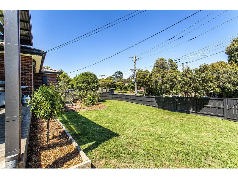 2 Harvest Drive, Chirnside Park VIC 3116