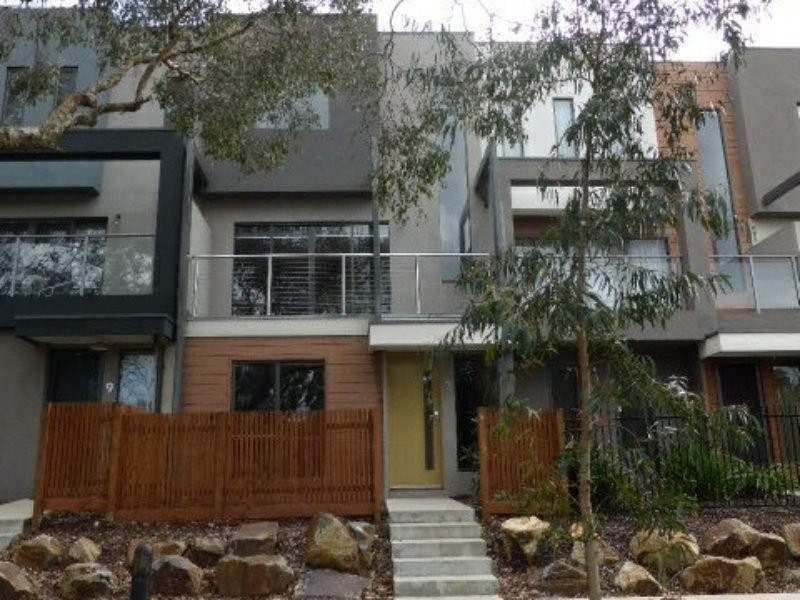 7 Lithgow Way, Mooroolbark VIC 3138