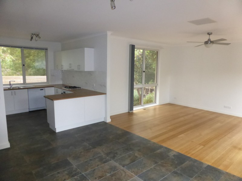 91A Esther Crescent, Mooroolbark VIC 3138