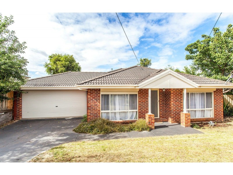 3 Dunoon Street, Mooroolbark VIC 3138