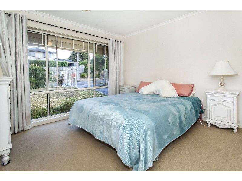 3 Dunoon Street, Mooroolbark VIC 3138