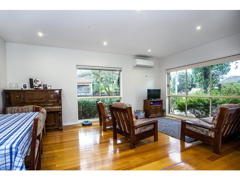 1/85 Esther Crescent, Mooroolbark VIC 3138