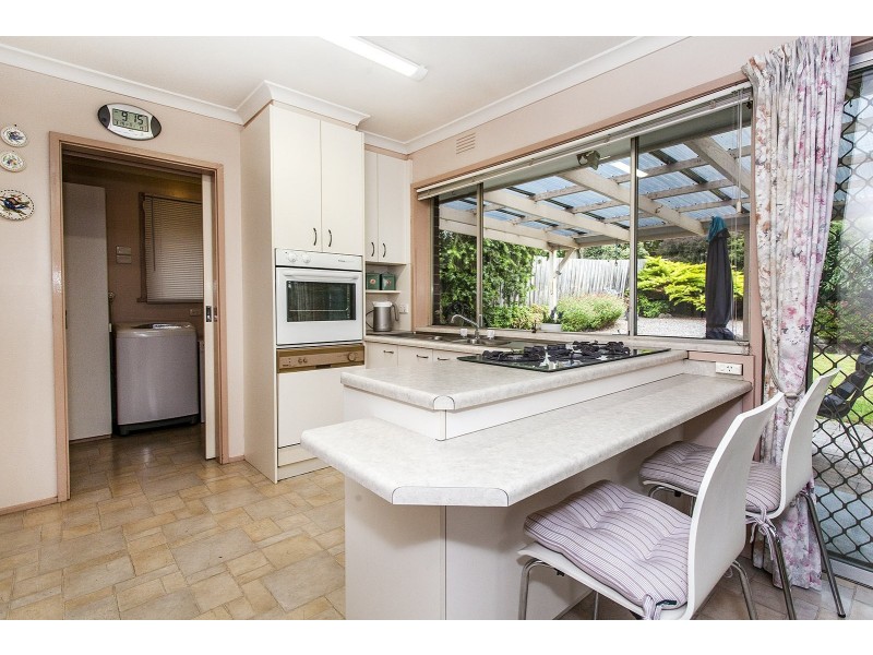 51 Lockhart Road, Ringwood North VIC 3134