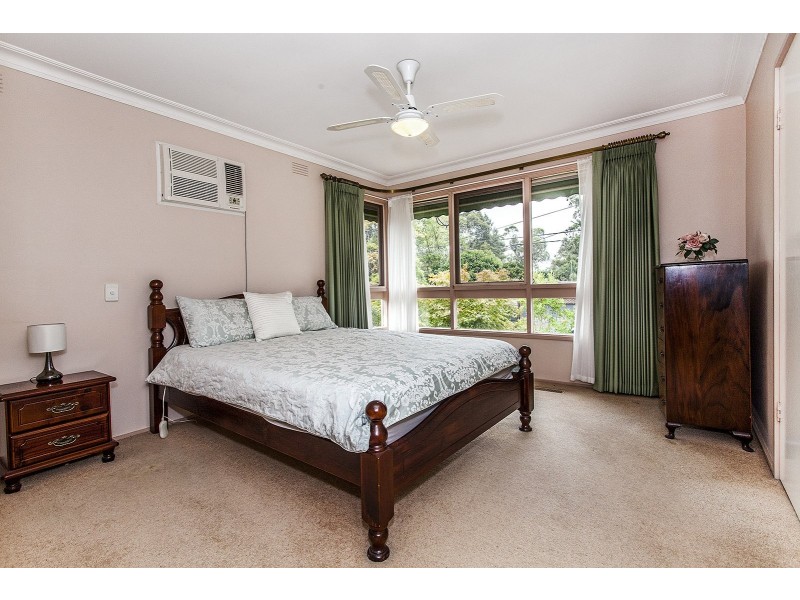 51 Lockhart Road, Ringwood North VIC 3134