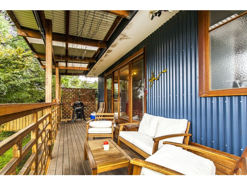 21 Woodville Road, Mooroolbark VIC 3138