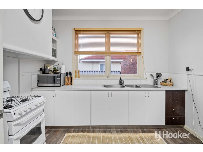 16a Diane Crescent, Mooroolbark VIC 3138